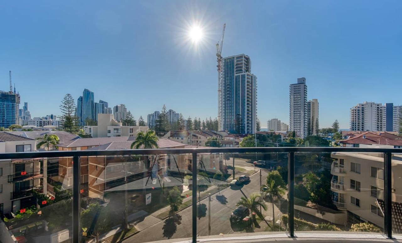 Encore Broadbeach - Official غولد كوست المظهر الخارجي الصورة